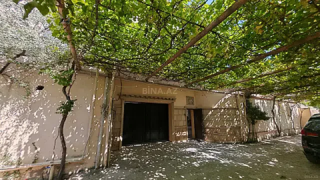 Satılır 12 otaqlı həyət evi 400 m² — Bakı, Şüvəlan 12 otaq 400.00 m²