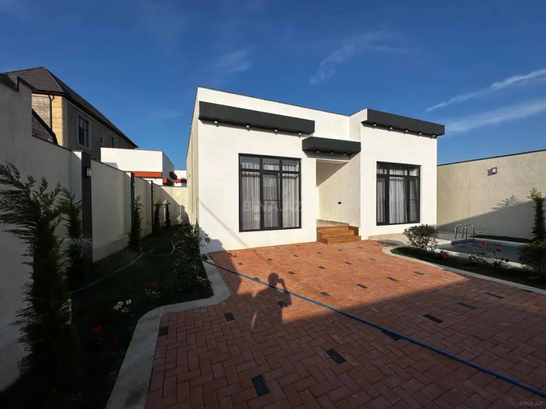 Satılır 4 otaqlı həyət evi 150 m²