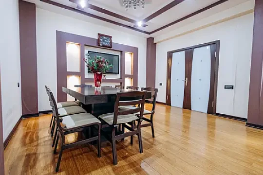 Kirayə verilir 3 otaqlı mənzil 138 m² — Bakı, Xətai 3 otaq 138.00 m²
