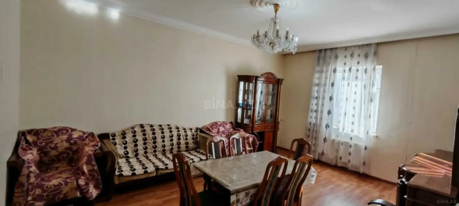 Satılır 4 otaqlı mənzil 100 m²