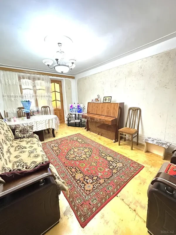 Satılır 3 otaqlı mənzil 80 m²