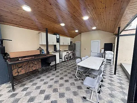 Satılır 6 otaqlı həyət evi 220 m² — Bakı, Mərdəkan 6 otaq 220.00 m²