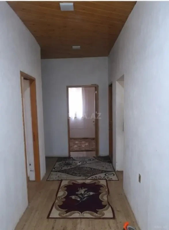 Satılır 4 otaqlı həyət evi 80 m²