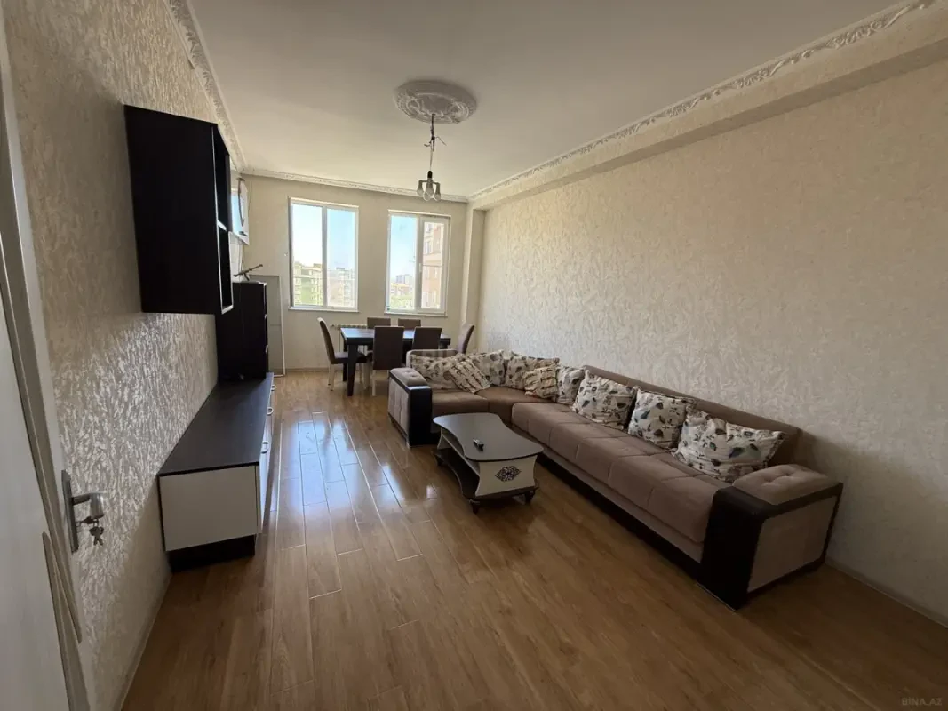 Satılır 3 otaqlı mənzil 92 m²