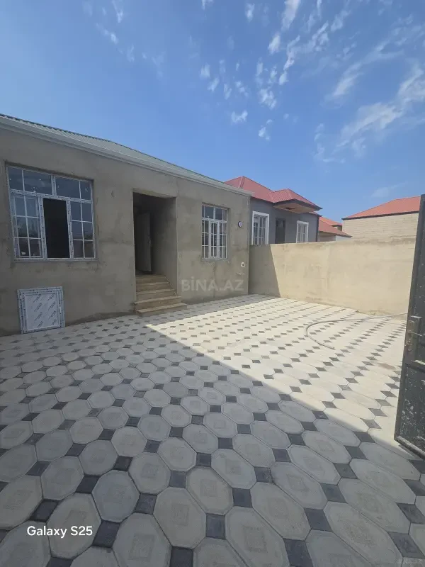 Satılır 4 otaqlı həyət evi 70 m²