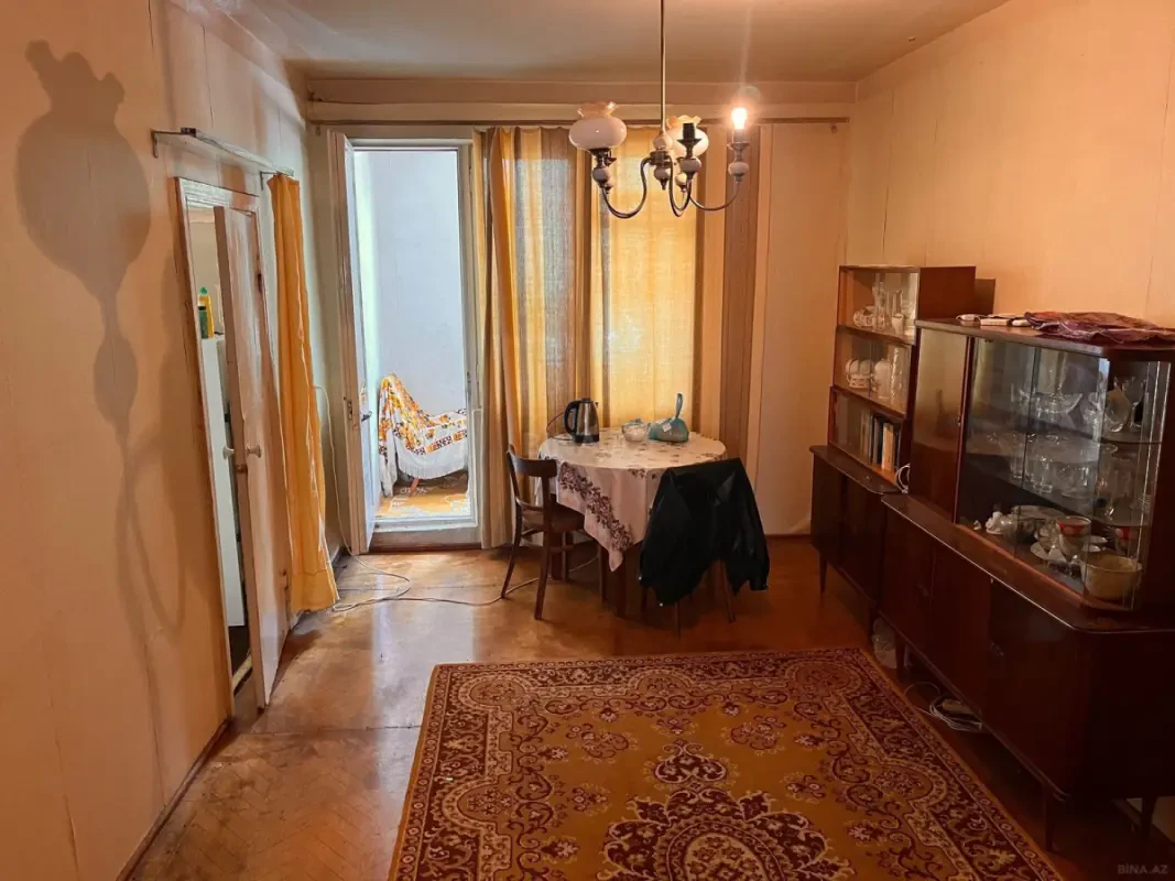 Satılır 2 otaqlı mənzil 47 m²