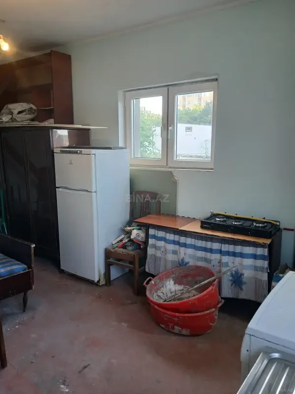 Kirayə verilir 1 otaqlı həyət evi 30 m²
