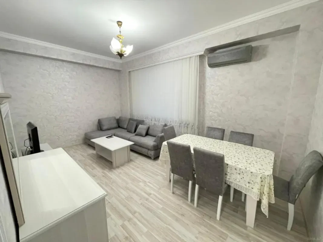 Kirayə verilir 2 otaqlı mənzil 70 m²