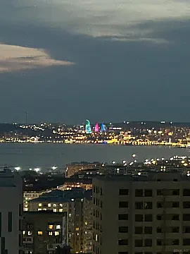 Satılır 4 otaqlı mənzil 125 m² — Bakı, Həzi Aslanov qəs. 4 otaq 125.00 m²