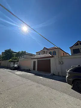 Satılır 6 otaqlı həyət evi 250 m² — Bakı, Bakıxanov 6 otaq 250.00 m²