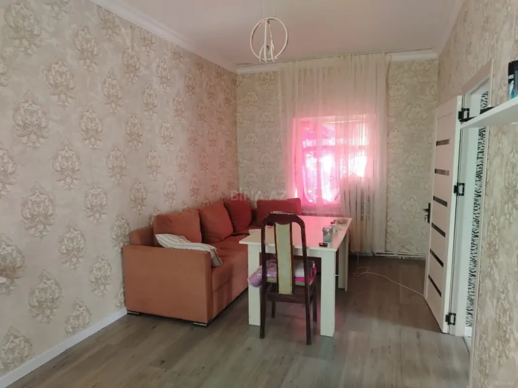 Kirayə verilir 2 otaqlı həyət evi 50 m²