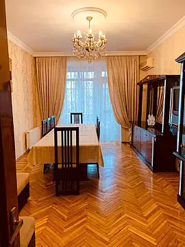 Satılır 3 otaqlı mənzil 80 m² — Bakı 3 otaq 80.00 m²