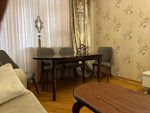 Kirayə verilir 3 otaqlı mənzil 90 m² — Bakı, Nəsimi 3 otaq 90.00 m²