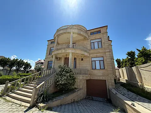 Satılır 6 otaqlı həyət evi 450 m² — Bakı, Novxanı 6 otaq 450.00 m²