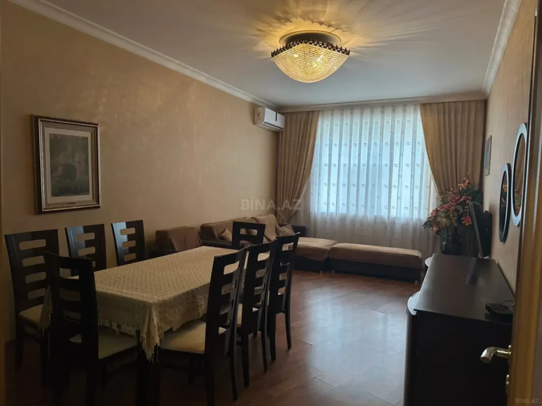 Kirayə verilir 3 otaqlı mənzil 125 m²