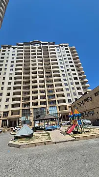 Satılır 3 otaqlı mənzil 160 m² — Bakı 3 otaq 160.00 m²