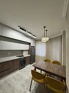 Satılır 3 otaqlı mənzil 90 m² — Bakı 3 otaq 90.00 m²