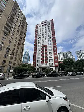 Satılır 4 otaqlı mənzil 112 m² — Bakı 4 otaq 112.00 m²