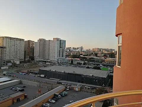 Kirayə verilir 2 otaqlı mənzil 70 m² — Bakı, Xətai 2 otaq 70.00 m²