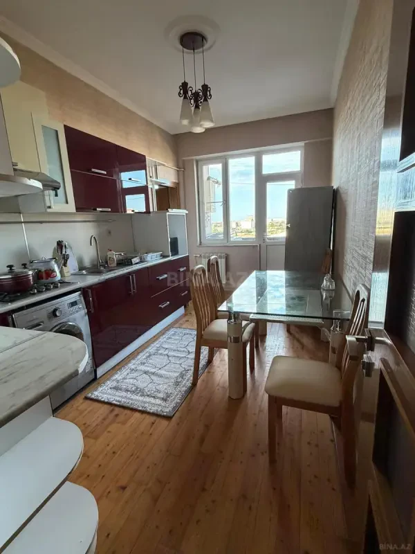 Kirayə verilir 3 otaqlı mənzil 100 m²