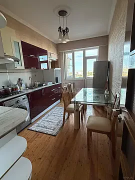 Kirayə verilir 3 otaqlı mənzil 100 m² — Bakı 3 otaq 100.00 m²