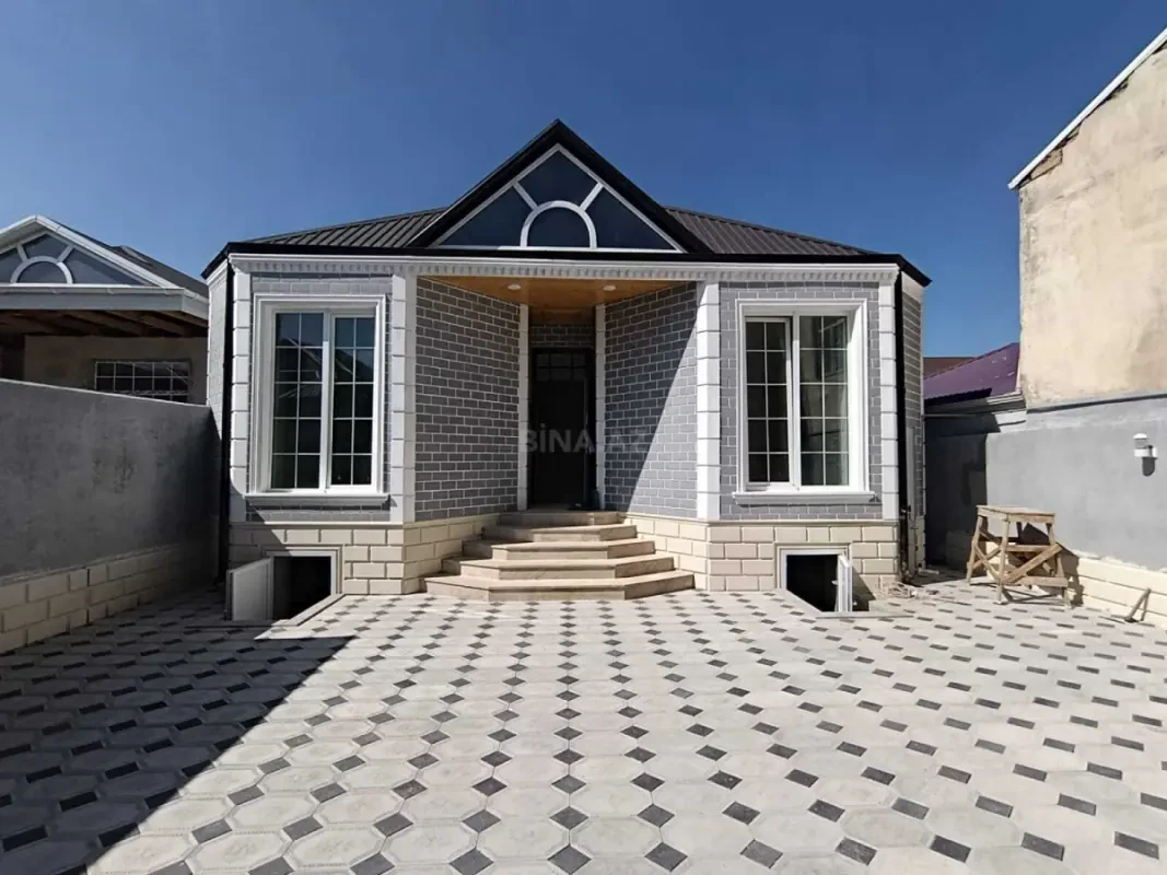 Satılır 4 otaqlı həyət evi 120 m²