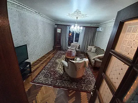 Kirayə verilir 3 otaqlı mənzil 80 m² — Bakı 3 otaq 80.00 m²