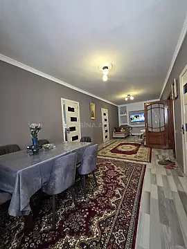 Satılır 5 otaqlı həyət evi 120 m² — Bakı, İnşaatçılar 5 otaq 120.00 m²