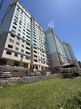 Satılır 2 otaqlı mənzil 65 m² — Bakı, Qaraçuxur 2 otaq 65.00 m²