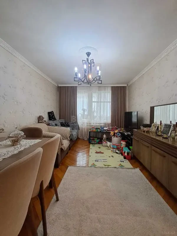 Satılır 3 otaqlı mənzil 75 m²