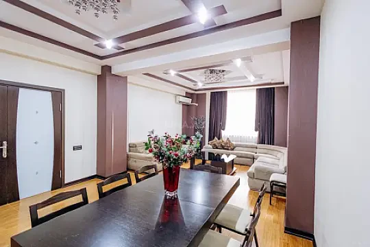 Kirayə verilir 3 otaqlı mənzil 139 m² — Bakı, Xətai 3 otaq 139.00 m²