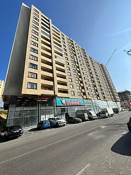 Satılır 3 otaqlı mənzil 91 m² — Bakı, Həzi Aslanov qəs. 3 otaq 91.00 m²