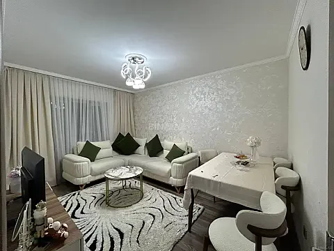 Satılır 2 otaqlı mənzil 50 m² — Bakı, Bakıxanov 2 otaq 50.00 m²