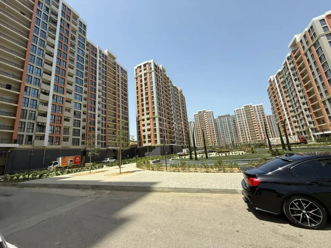 Kirayə verilir 2 otaqlı mənzil 65 m²