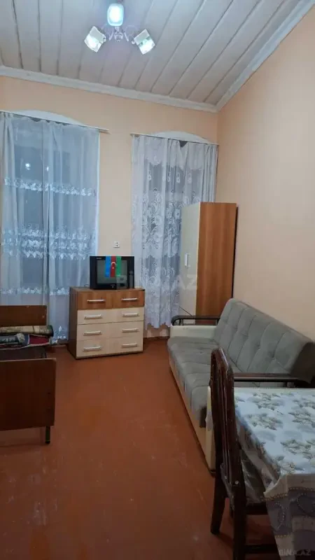 Kirayə verilir 1 otaqlı mənzil 28 m²