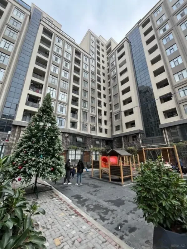 Satılır 2 otaqlı mənzil 65 m²