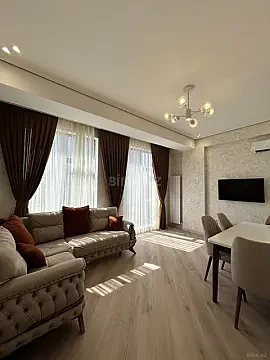 Kirayə verilir 2 otaqlı mənzil 70 m² — Bakı 2 otaq 70.00 m²