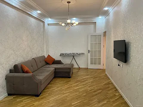Kirayə verilir 2 otaqlı mənzil 60 m² — Bakı 2 otaq 60.00 m²
