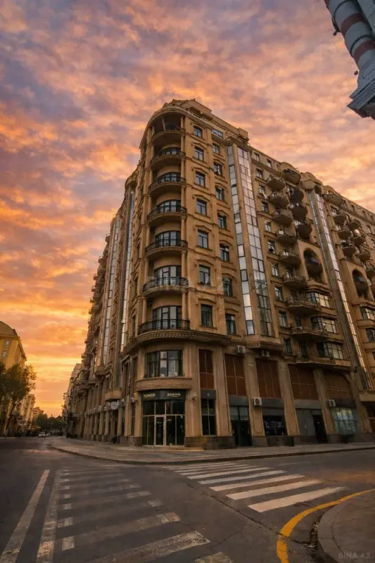 Satılır 3 otaqlı mənzil 147 m²