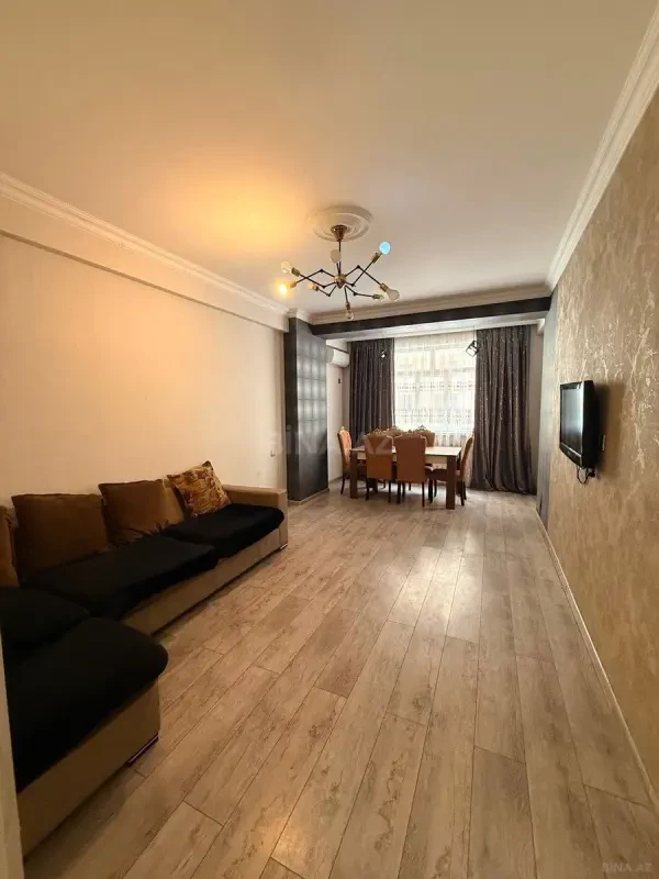 Kirayə verilir 2 otaqlı mənzil 60 m²