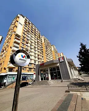 Satılır 2 otaqlı mənzil 65 m² — Bakı, Həzi Aslanov qəs. 2 otaq 65.00 m²