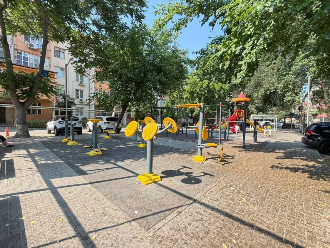 Satılır 3 otaqlı mənzil 90 m²