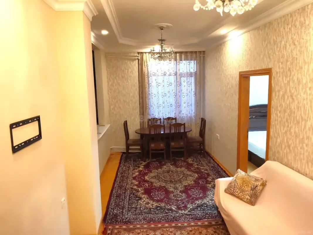Kirayə verilir 3 otaqlı mənzil 80 m²