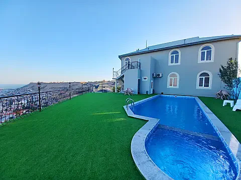 Kirayə verilir 7 otaqlı həyət evi 645 m² — Bakı, Badamdar 7 otaq 645.00 m²