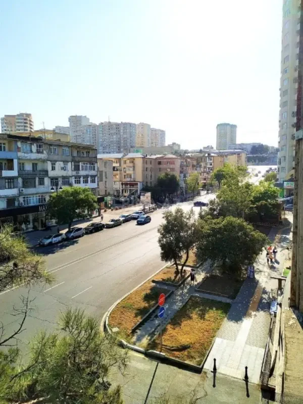 Satılır 2 otaqlı mənzil 55 m²