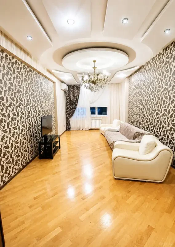 Satılır 3 otaqlı mənzil 114 m²