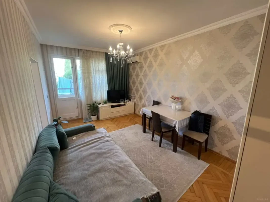 Satılır 2 otaqlı mənzil 47 m²