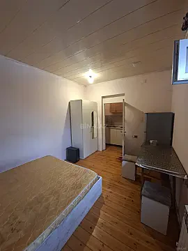 Kirayə verilir 1 otaqlı həyət evi 25 m² — Bakı, İnşaatçılar 1 otaq 25.00 m²