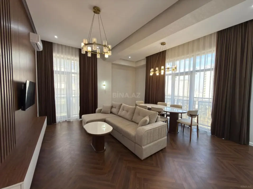 Kirayə verilir 3 otaqlı mənzil 130 m²