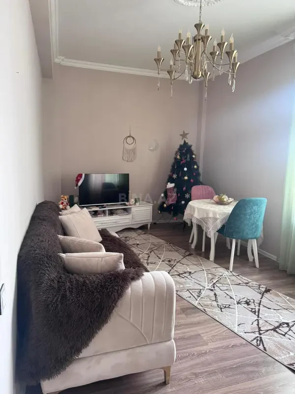 Satılır 3 otaqlı mənzil 82 m²